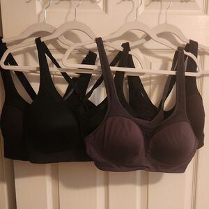 (4) C9 BY CHAMPION Sports Bras